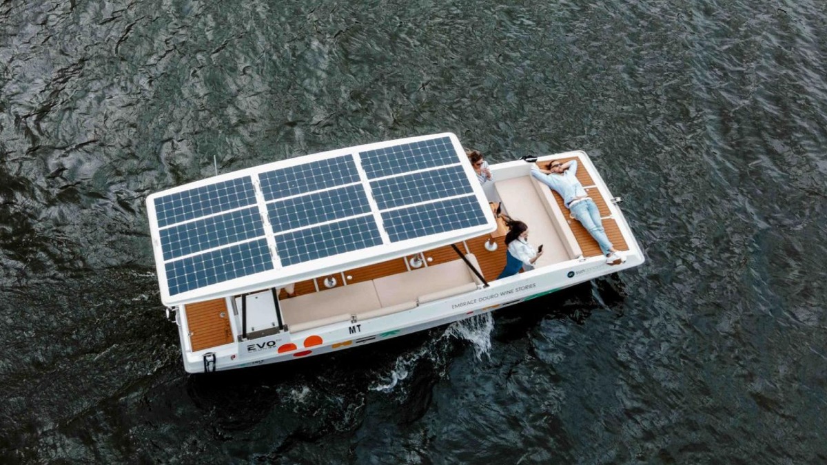 4ZP5 relaxing douro valley private boat tour from pinhao