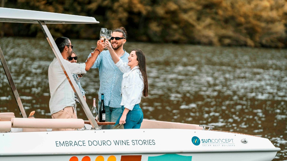 gf8V douro valley private boat tour with wine tasting