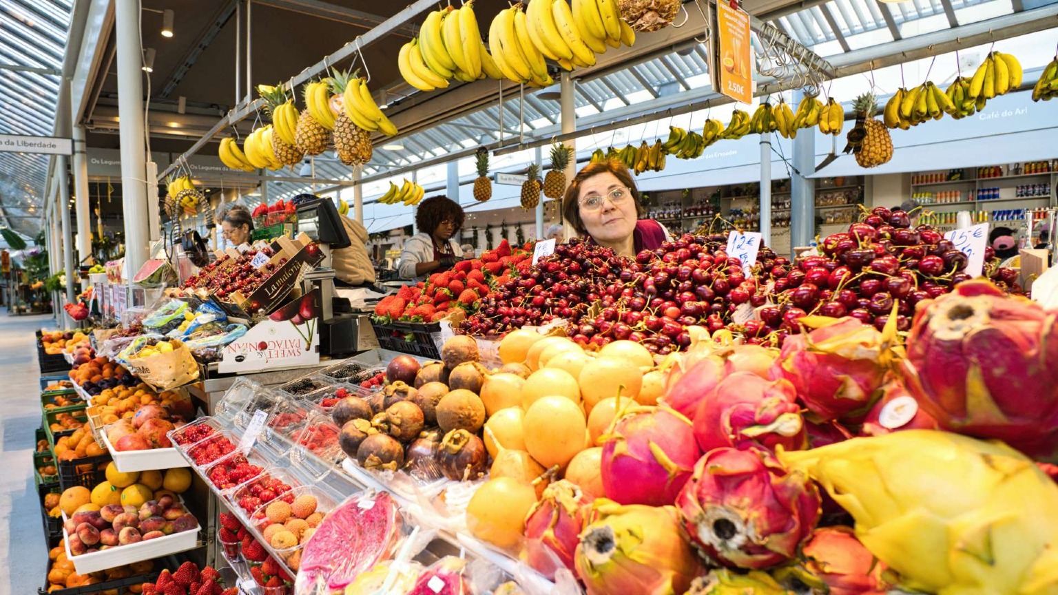 Mercado do Bolh?o, Porto: Historic Food Market | Cooltour Oporto